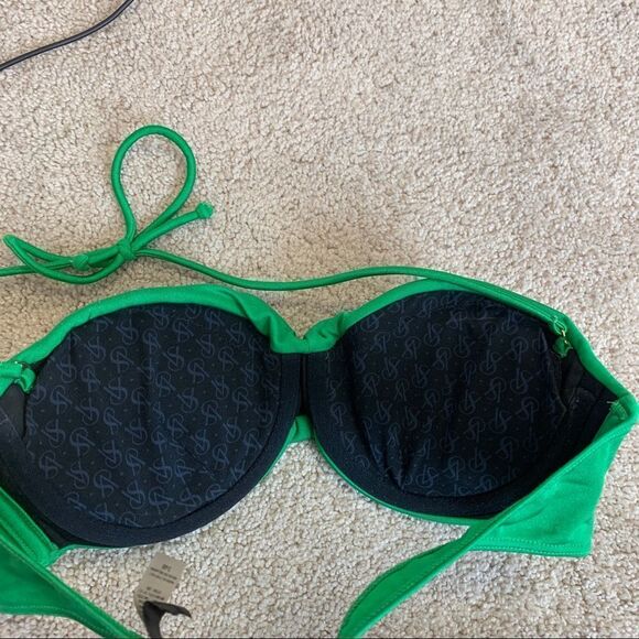 VICTORIA’S Secret Bombshell Green padded twist front bikini top Sz 34B🇨🇦🔥 - Picture 6 of 10